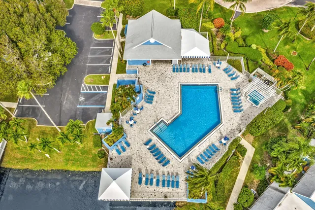 $849,900 | 120 Ocean Dunes Circle, Jupiter, FL 33477