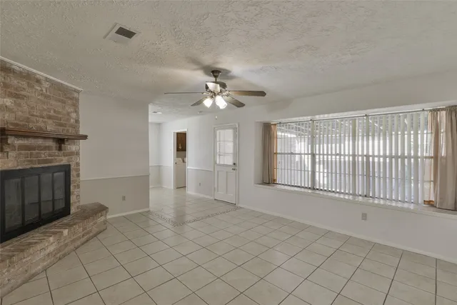 $1,700 | 4203 Sloangate Drive, Spring, TX 77373