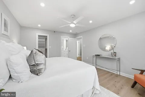$974,900 | 4550 North Park Avenue, Unit 807, Chevy Chase, MD 20815