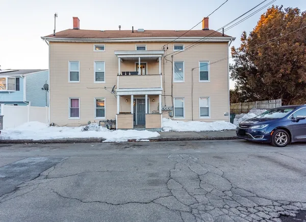 $699,900 | 219 Montaup Street, Fall River, MA 02724