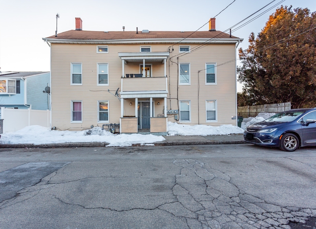 219 Montaup Street Fall River, MA 02724 - Photo 1 of 39