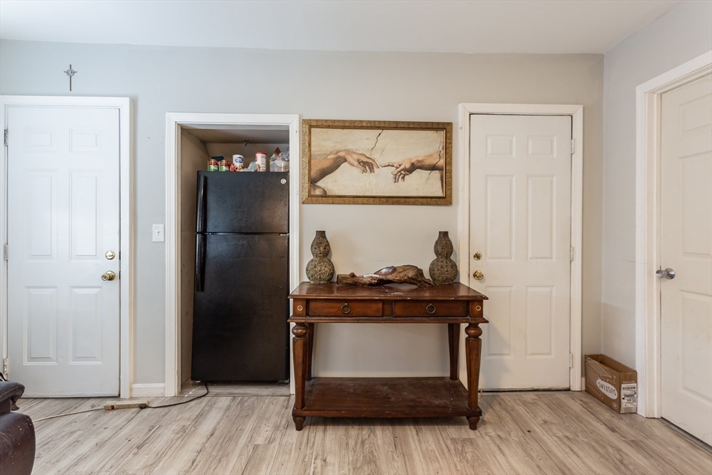 219 Montaup Street Fall River, MA 02724 - Photo 12 of 39