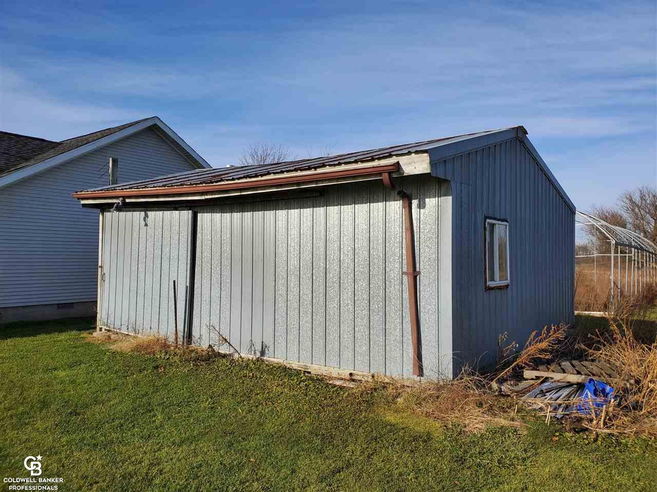 9290 Hill Road Goodells, MI 48027 - Photo 21 of 34 Barn