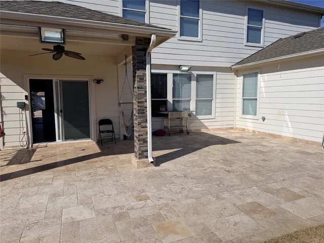 $3,200 | 4715 Lunsford Hollow Lane, Friendswood, TX 77546