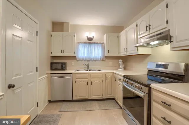 $165,000 | 924 Grand Street, Harrisburg, PA 17102