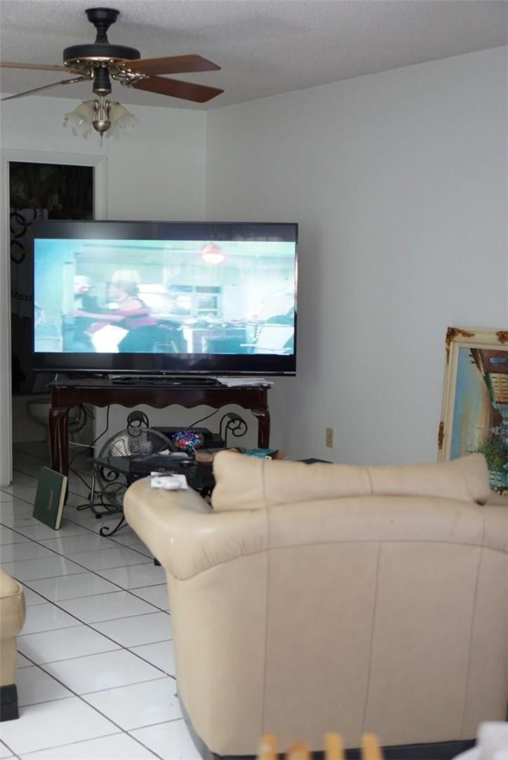 6939 Holly Road, Unit 1 Miami Lakes, FL 33014 - Photo 9 of 10 Photo 9