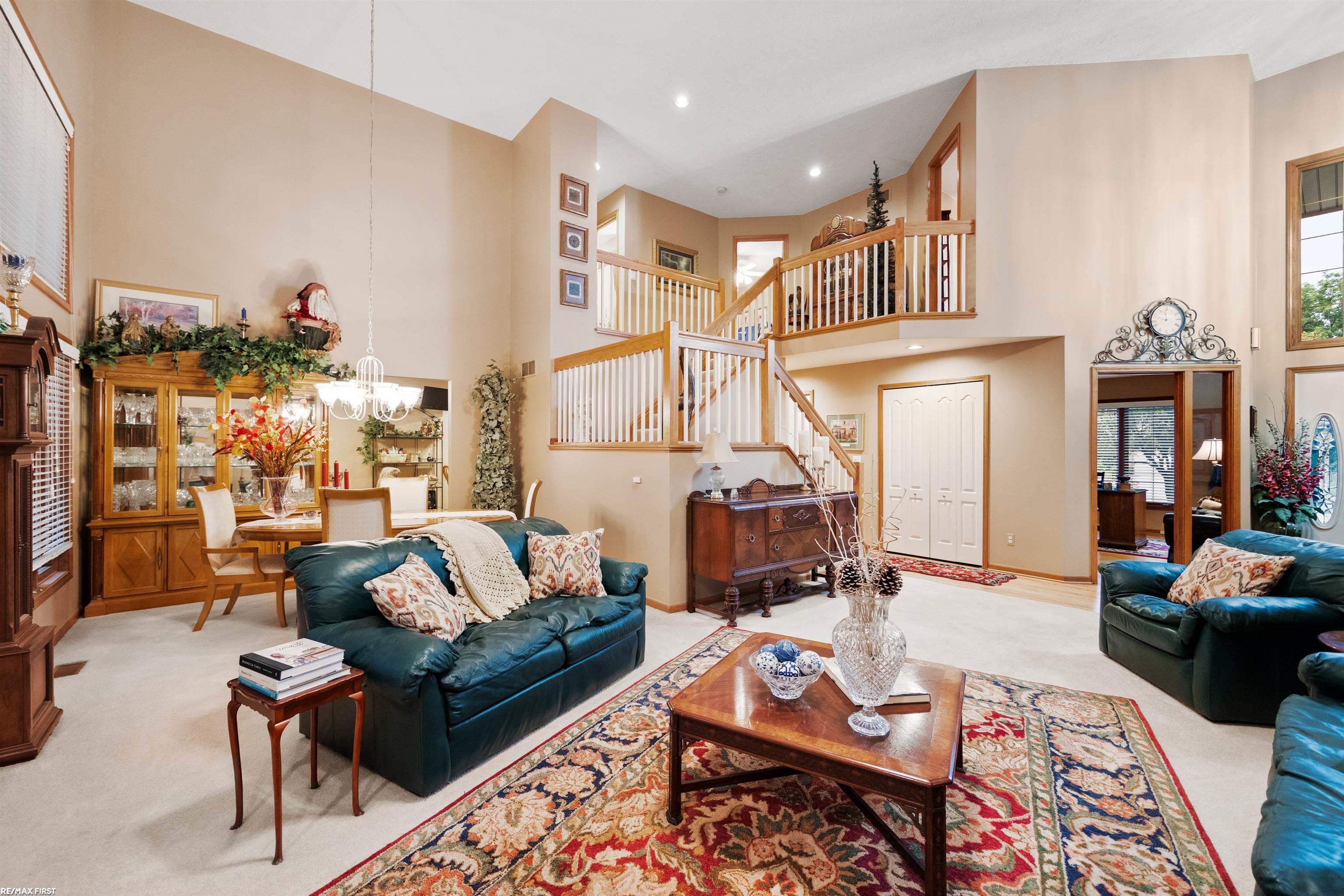 528 Misty Brook Lane Rochester Hills, MI 48307 - Photo 7 of 63