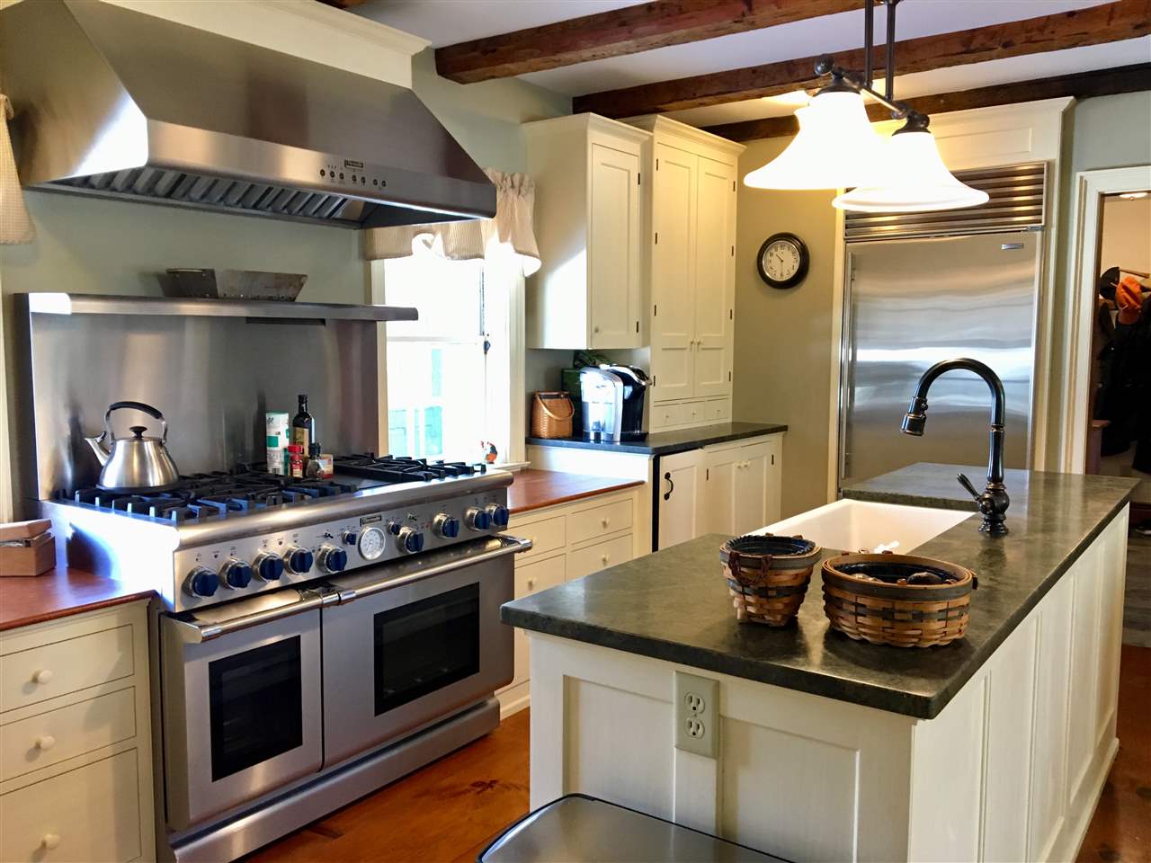 385 Hanover Center Road Hanover, NH 03750 - Photo 5 of 28