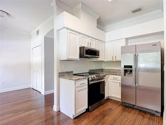 $634,900 | 4219 Harbor Lake Drive, Lutz, FL 33558