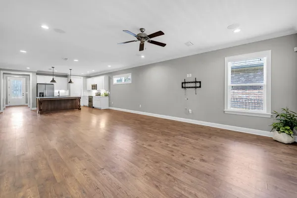 $499,900 | 48 Oaktree Boulevard, Freeport, FL 32439
