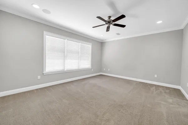 $499,900 | 48 Oaktree Boulevard, Freeport, FL 32439