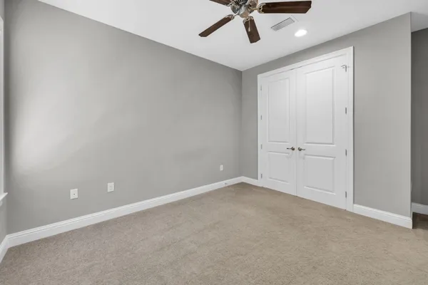 $499,900 | 48 Oaktree Boulevard, Freeport, FL 32439
