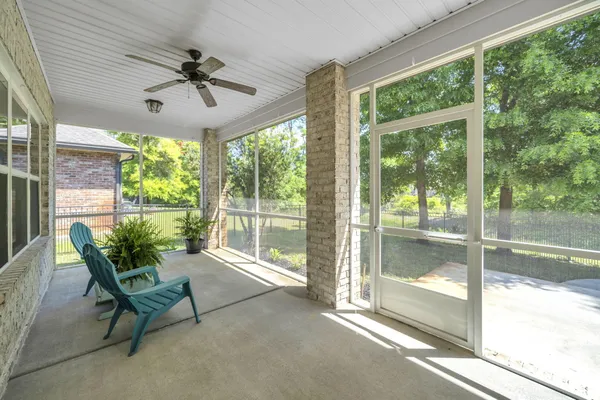 $499,900 | 48 Oaktree Boulevard, Freeport, FL 32439