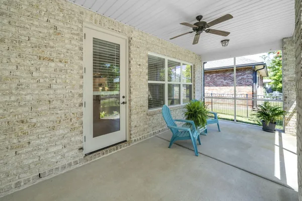 $499,900 | 48 Oaktree Boulevard, Freeport, FL 32439