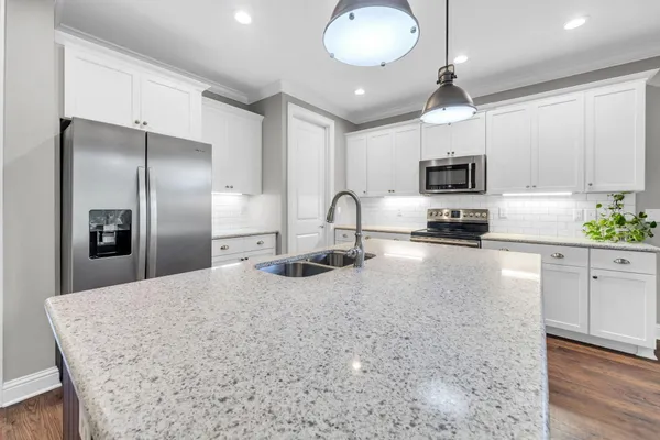 $499,900 | 48 Oaktree Boulevard, Freeport, FL 32439