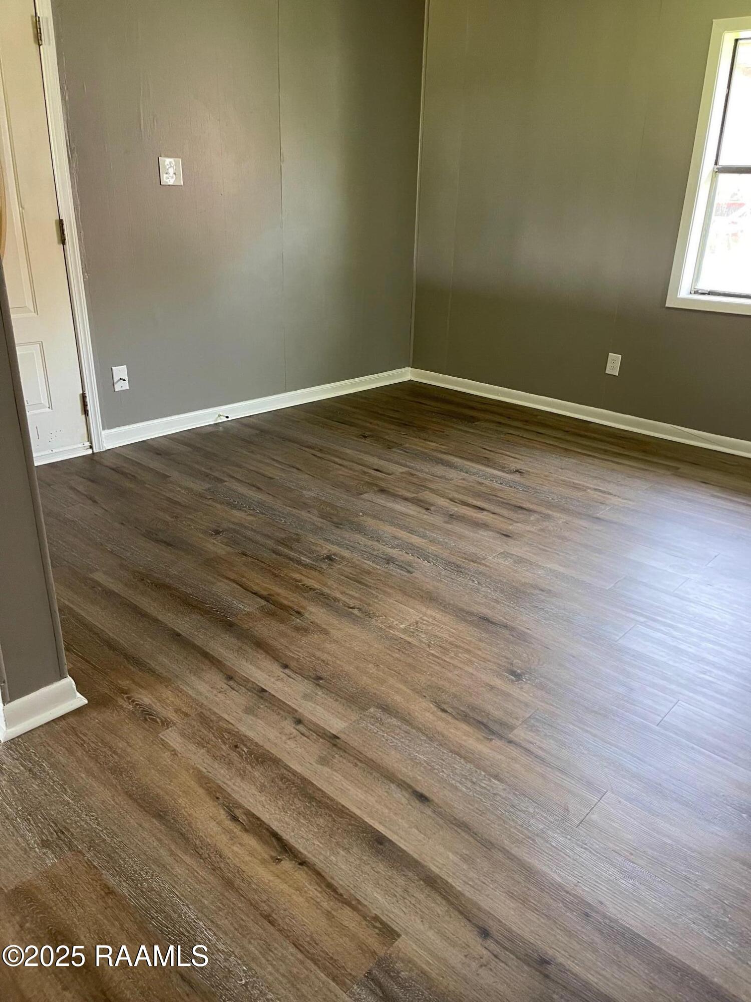 1114 West 7th Street Crowley, LA 70526 - Photo 6 of 13 IMG_0055