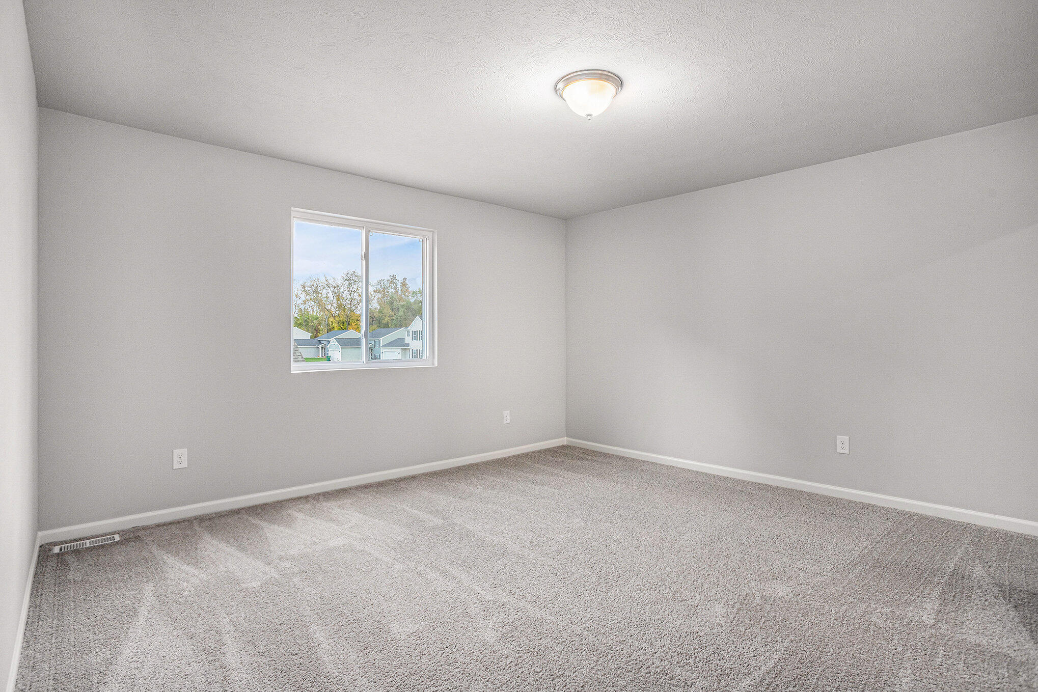 606 Arizona Boulevard Three Rivers, MI 49093 - Photo 12 of 27 MFW031-i1880-Primary BR