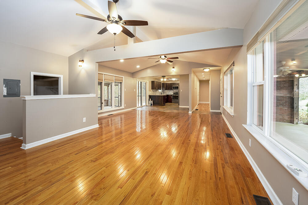 3665 Huntertown Road Versailles, KY 40383 - Photo 10 of 45 6-4