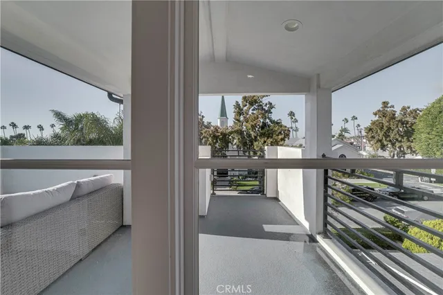 $16,900 | 608 Heliotrope Avenue, Corona del Mar, CA 92625