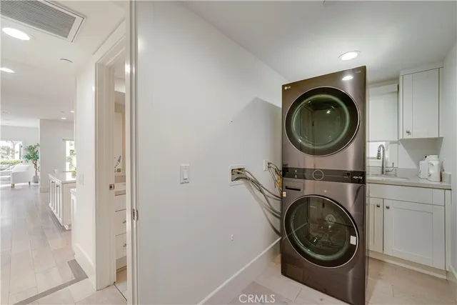 $16,900 | 608 Heliotrope Avenue, Corona del Mar, CA 92625