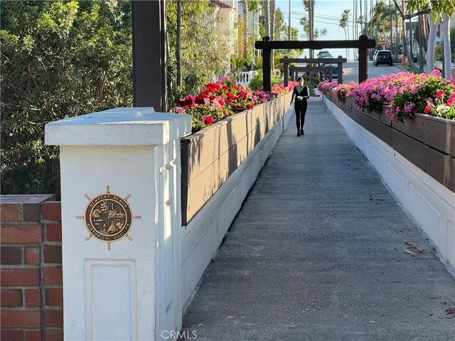 $16,900 | 608 Heliotrope Avenue, Corona del Mar, CA 92625