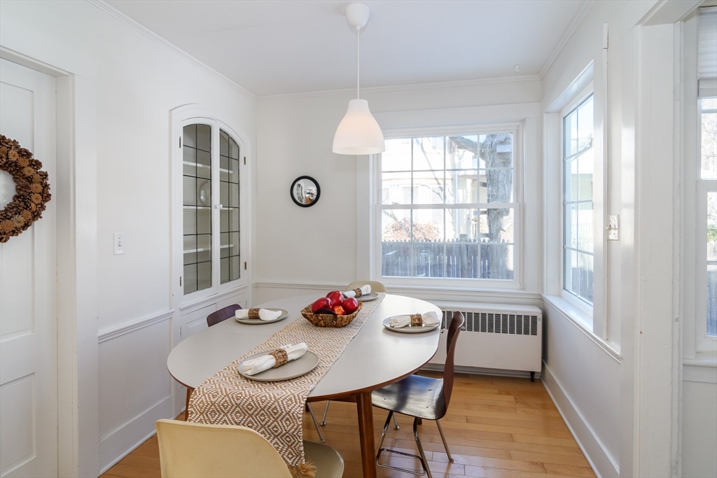 17 Florence Street Natick, MA 01760 - Photo 9 of 32