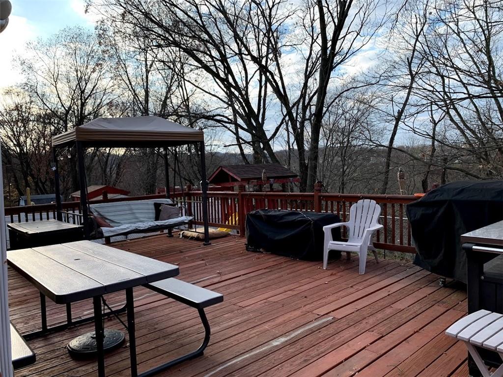 310 Scene Ridge Road McKeesport, PA 15133 - Photo 4 of 21 Gallery Image 4