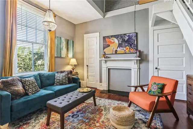 $285,000 | 2012 Camp Street, Unit 2012, New Orleans, LA 70130