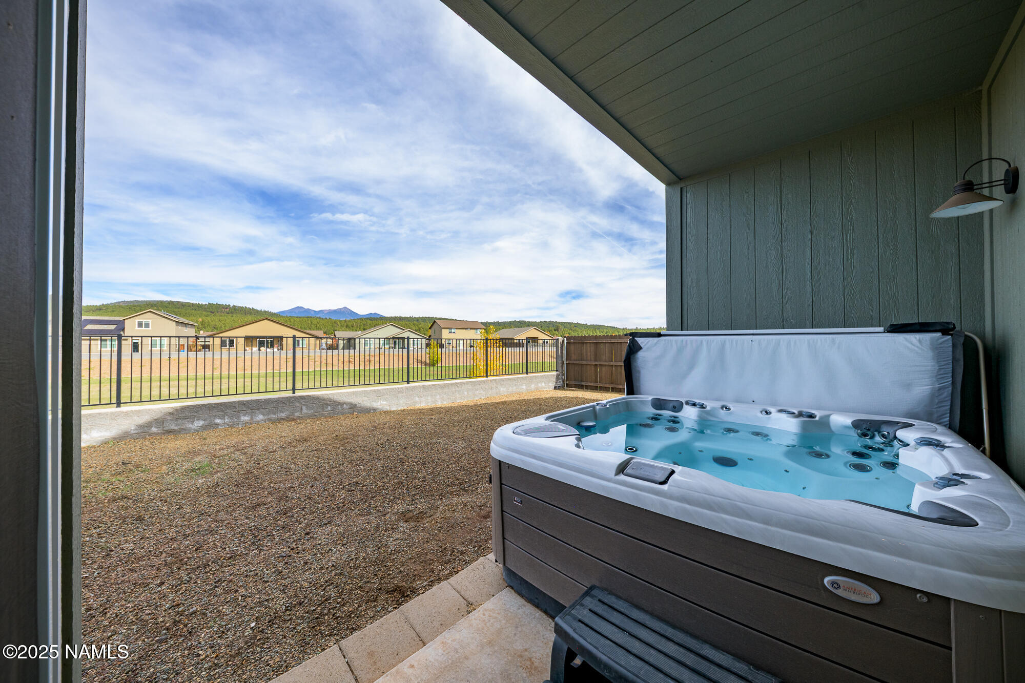 11780 Pegasus Road Bellemont, AZ 86015 - Photo 38 of 44 a view of sitting area with furniture