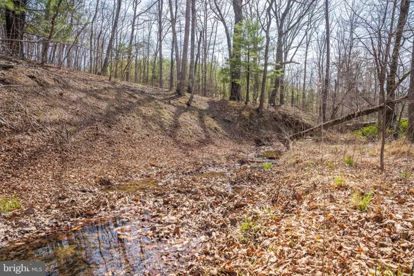 $450,000 | 980 Adams Road, Winchester, VA 22603