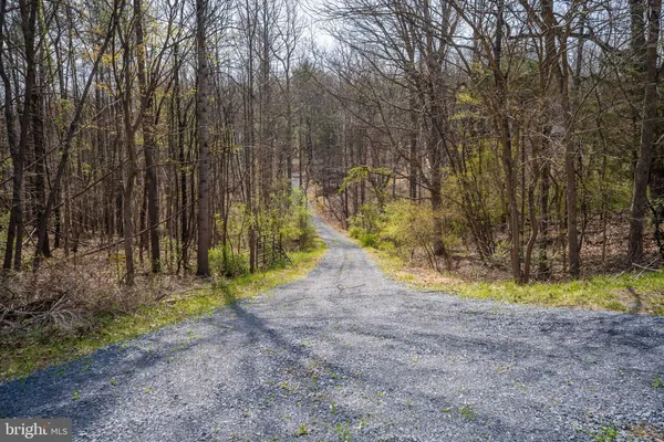 $450,000 | 980 Adams Road, Winchester, VA 22603