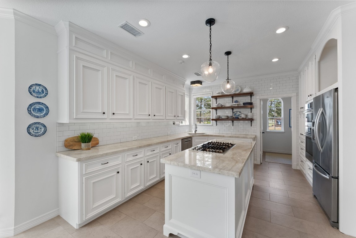 5503 Winding Ridge Drive Spring, TX 77379 - Photo 14 of 50 Designed to impress both in style and function.