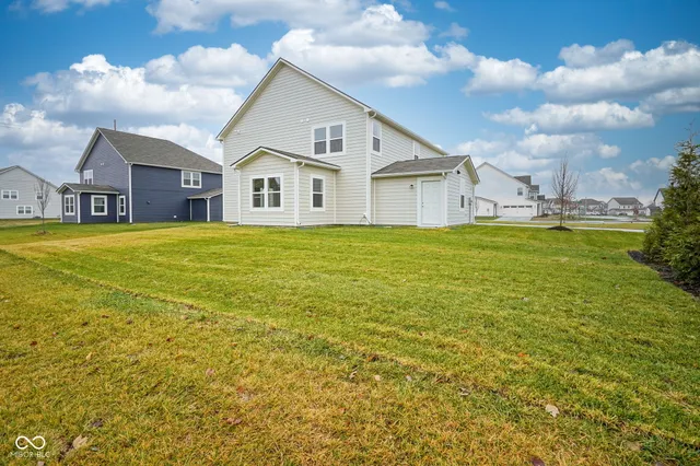 $425,000 | 7454 Allesley Drive, Avon, IN 46123