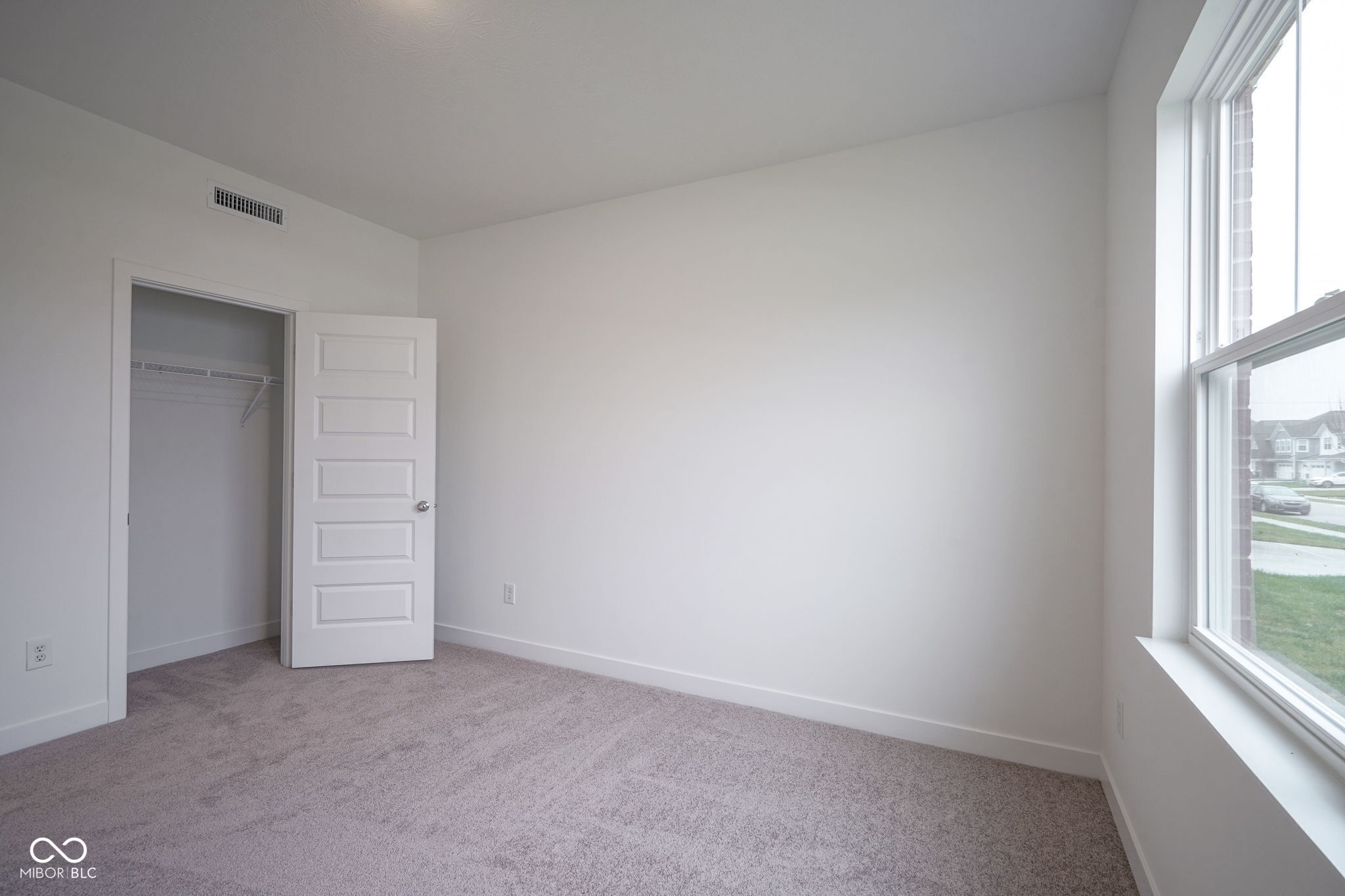 7454 Allesley Drive Avon, IN 46123 - Photo 8 of 55