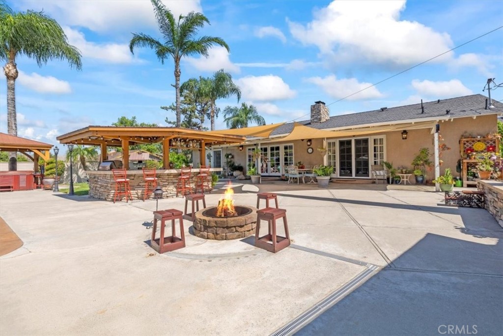 2065 Bronson Way Riverside, CA 92506 - Photo 48 of 75