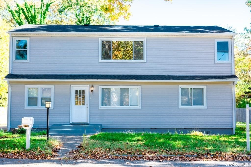 15 Heston Road Shirley, NY 11967 - Photo 1 of 1