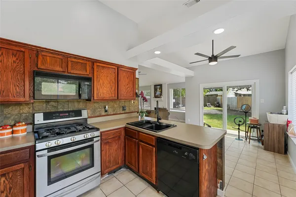 $209,000 | 6703 Dewcrest Drive, Katy, TX 77449