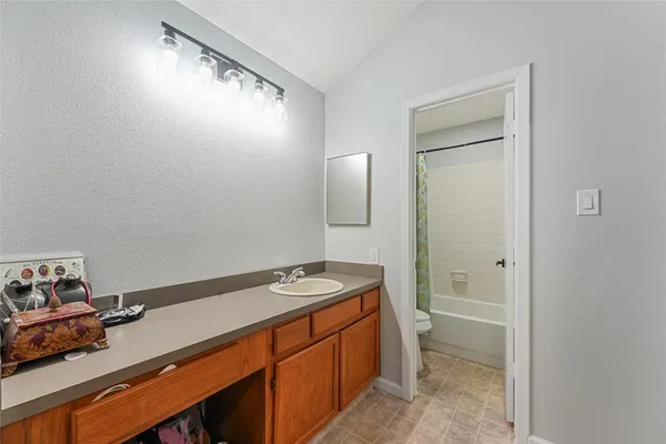 $209,000 | 6703 Dewcrest Drive, Katy, TX 77449