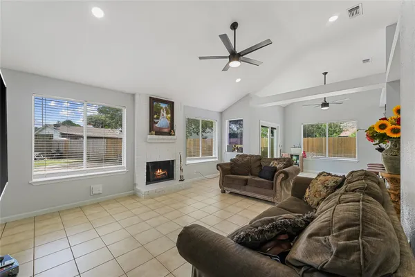 $209,000 | 6703 Dewcrest Drive, Katy, TX 77449