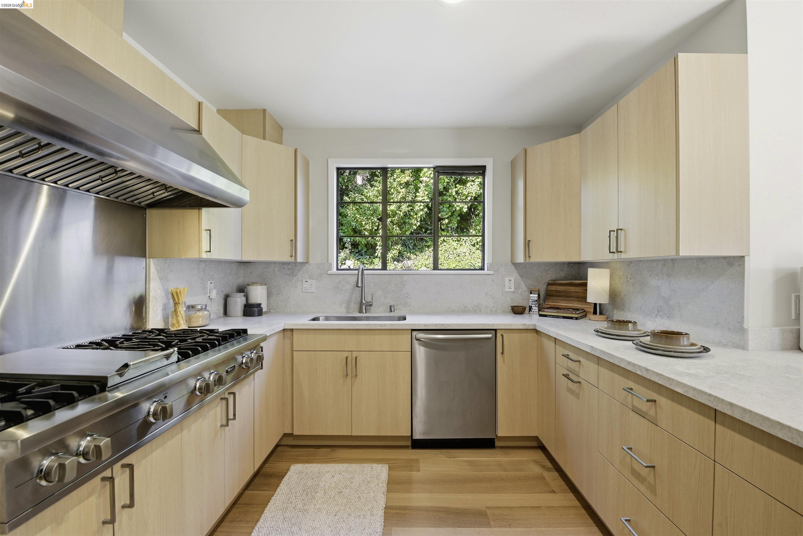 44 Highgate Road Kensington, CA 94707 - Photo 15 of 93