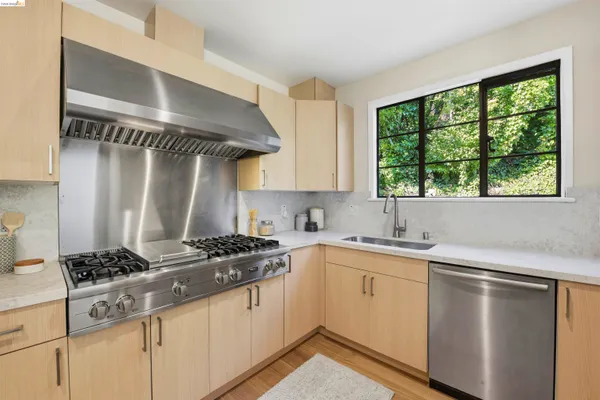 $2,900,000 | 44 Highgate Road, Kensington, CA 94707