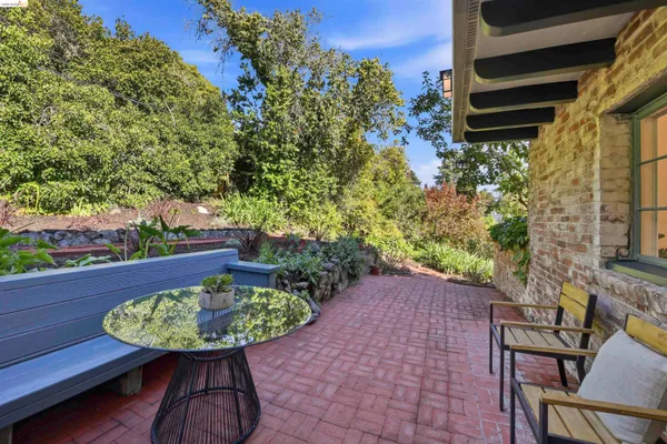 $2,900,000 | 44 Highgate Road, Kensington, CA 94707