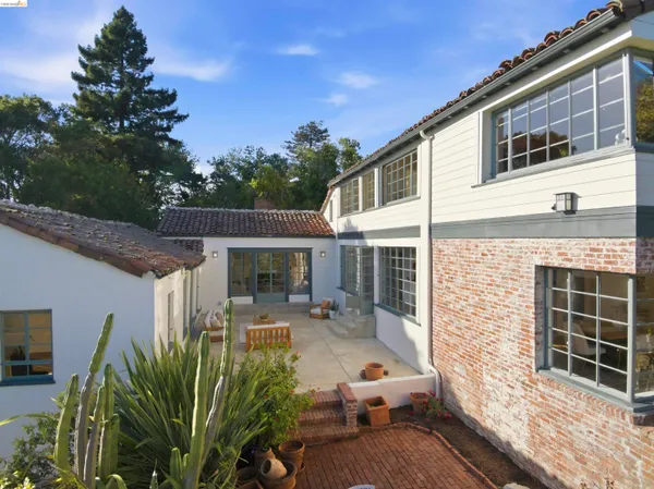 $2,900,000 | 44 Highgate Road, Kensington, CA 94707