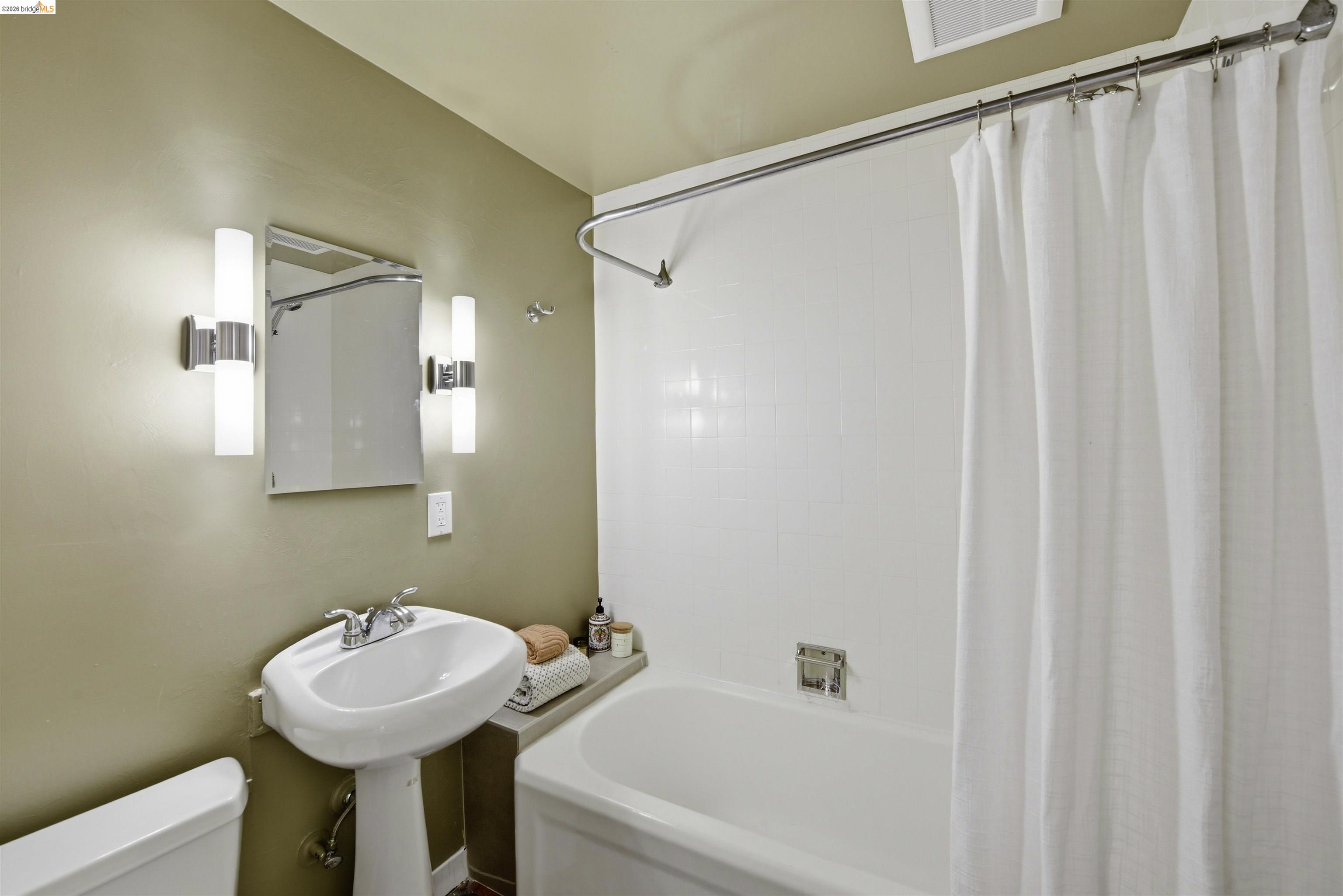 44 Highgate Road Kensington, CA 94707 - Photo 66 of 93