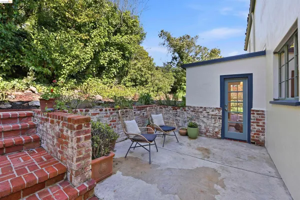 $2,900,000 | 44 Highgate Road, Kensington, CA 94707