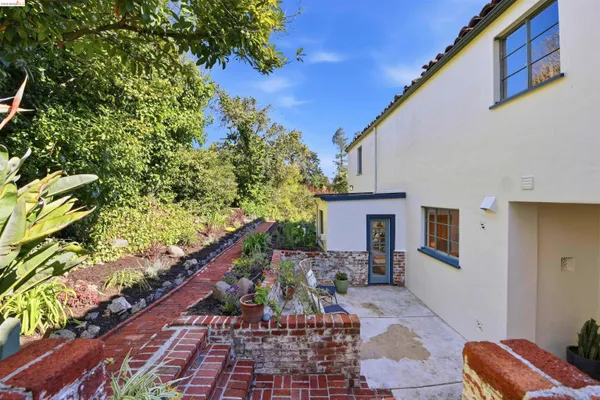 $2,900,000 | 44 Highgate Road, Kensington, CA 94707
