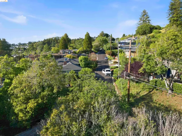 $2,900,000 | 44 Highgate Road, Kensington, CA 94707
