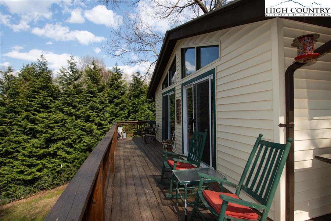 456 Rustic Road West Jefferson, NC 28694 - Photo 1 of 24 Gallery Image 1