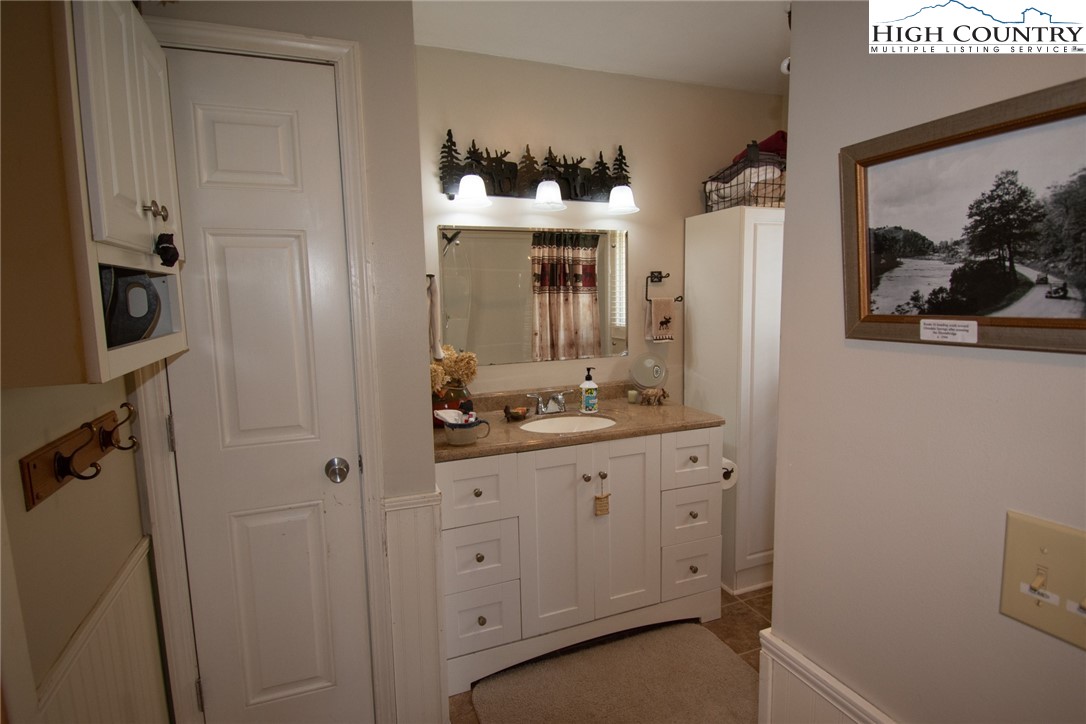 456 Rustic Road West Jefferson, NC 28694 - Photo 20 of 24 Gallery Image 20