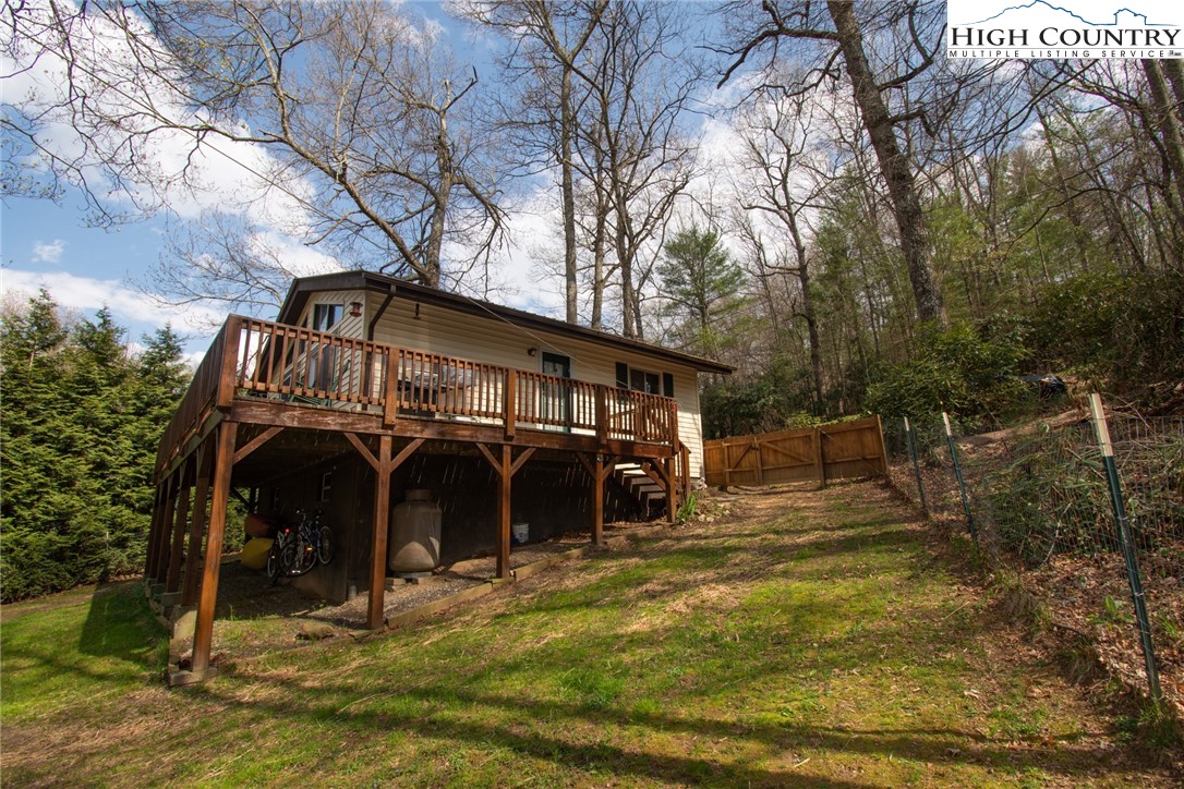 456 Rustic Road West Jefferson, NC 28694 - Photo 7 of 24 Gallery Image 7